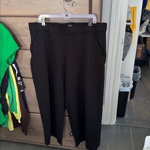 Lee Women's Olive Wide Leg Pants